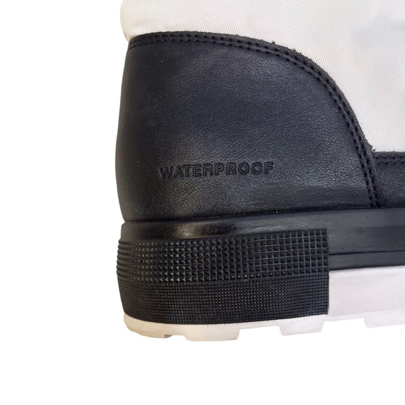 Cougar Wahoo Waterproof Lave Up Boot White Black Size 11 Insulated Winter Boot - Picture 12 of 14